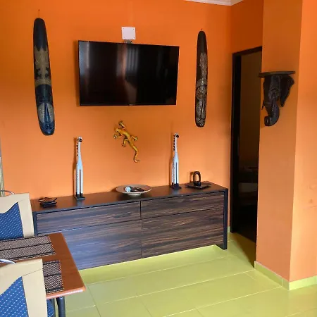 Apartman Pentz House