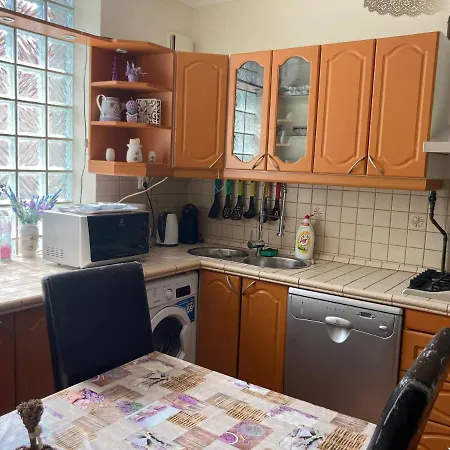 Pentz House Apartment