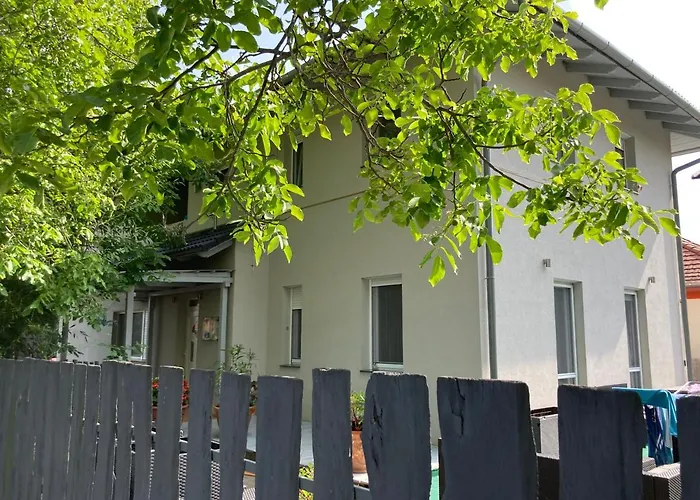 Pentz House * Siófok